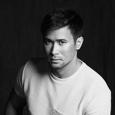 Actor / Singer

Instagram - samuelmilby