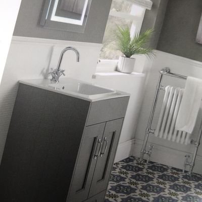 *BATHROOM SHOWROOM* in #Burntwood for all you Plumbing, Heating & Bathroom Supplies at competitive prices! *Family Run Business 01543-677988 #Lichfield #Cannock
