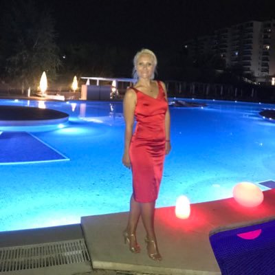 popiscu's profile picture. 