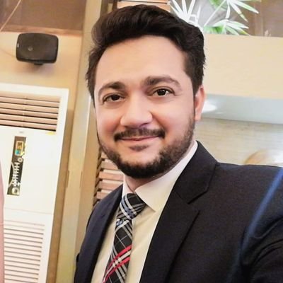 farrukh_khaan's profile picture. Chief Bonesetter @ChiRobust | Digital Creator @TheMinimalistCouple | Foodie | Minimalist | Soft Skills Trainer | Motivational Speaker