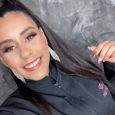 progresso p mim, progresso p tu 🤞
💅 | MANICURE E PEDICURE
💅 | Fibra de Vidro
💅 | Gel na Tips
ME SIGAM NO INSTAGRAM ⬇️