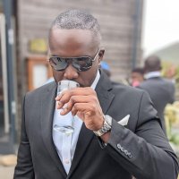 D.E (@dd_eto) 's Twitter Profile