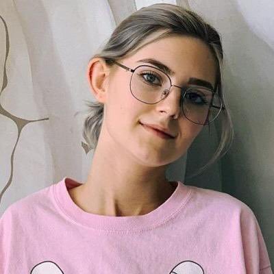 Ericana34506037's profile picture. I’m friendly and live in Florida and want  new friends