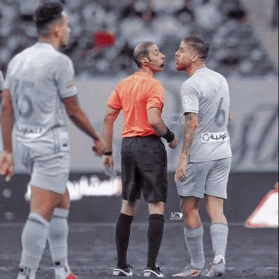 اذاكان حب الهلال جريمه فليشهدالعالم اني مجرم😴👏🏻💙