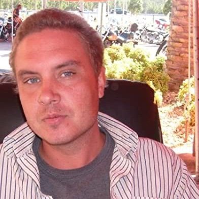 Screenwriter, director, and producer Saul Ploch started his film career in the end of 2006 working with a video production company in New York City. Saul attend