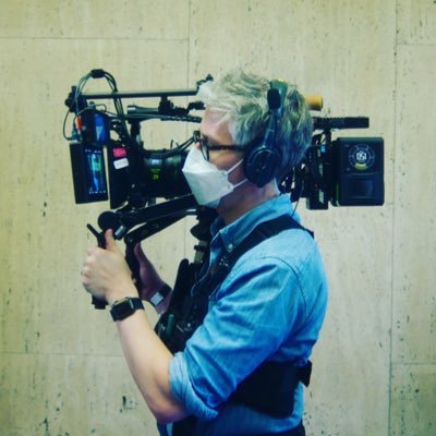 Cinematographer (Silo, Hijack, Litvinenko, Somewhere Boy, Britannia, Dr Who, This Way Up, Dark Heart etc) Agent: https://t.co/8J0zfg369y @edmoore@mstdn.social