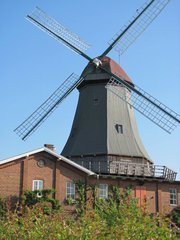 Herzlich willkommen 
Osterholz-Scharmbeck liegt  22 km nördlich der Hansestadt Bremen und gehört zum Bundesland Niedersachsen. OHZ hat rund 30 000 Einwohner.