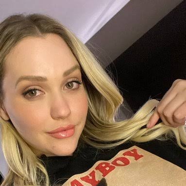 Isabel_Janet451's profile picture. I'm a happy person like laughing and enjoy life 💋💋💋