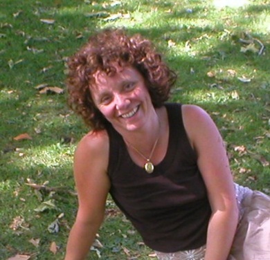 40 something account exec for insurance broker, into kids, family and husband,  pets, walking, sport