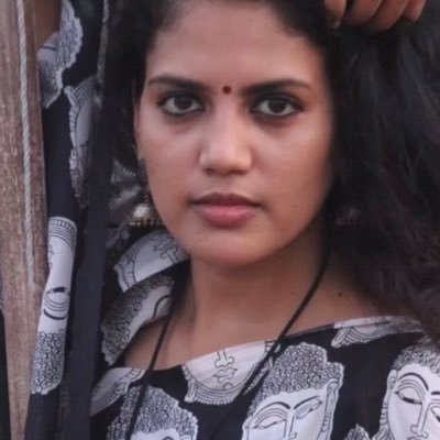 Impress me with your imagination and Useme as your wish. Married but open type. Sex romba romba pidikum # tamil ponnu # Browngirl