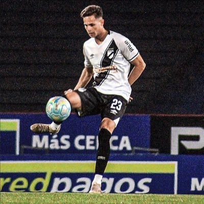 Cuenta Oficial | Official Account | Jugador Profesional| @uruguay U 23| Player agent @faro_sports ⚽️