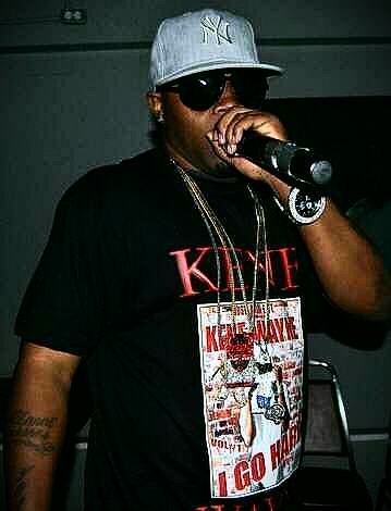 Universal Hustle Boi and I GRIND LIKE A MONSTA