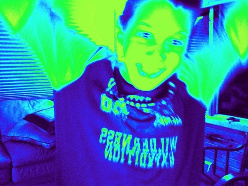 hi i like roblox i have a girlfreind to