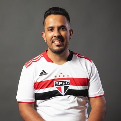 De São Paulo tens o nome e ostenta dignamente 🎵🇾🇪🔴⚪⚫