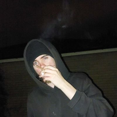 povimtherope's profile picture. “I’m lost then I’m found” — Rip x 08.31.19 🖤