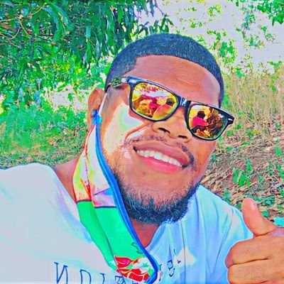 20Nakauta's profile picture. Be crazy🤪 Be stupid🤠 Be silly😛 Be weird🥴.Be whatever. Because life is too short to be everything but happy💥🥳
#BADBØYS😎