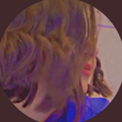 الروح وبعد عندي مشروع اسمه حلا الروح sweet.2lroooh@ سويته عشان تشوفون السنع واغير لكم جو اللينك تحت دشو واطلبوو خل نستانس ..