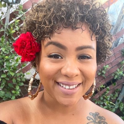 BnBarbe's profile picture. 🖕🏽 your standards 😘