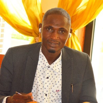 Blogueur | Influenceur 3.0 🇹🇩 | Community Manager | Digital Com |
#Blogueur chez @Mondoblog 
#Journaliste chez @tchadinfos
#Entrepreneur passionné de NTIC.