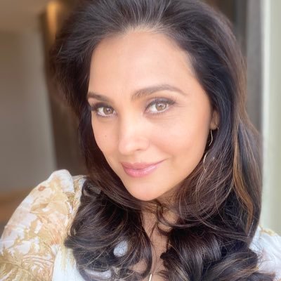 LaraDutta Profile Picture