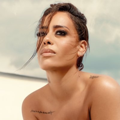 Stream VIVANTE by Amel Bent