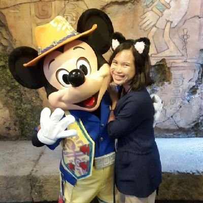 bukanbapakjoan's profile picture. She/Her
🤡
 Sudahkah kamu beres-beres luka masa lalu hari ini?
The Sunset is beautiful, isn't it?