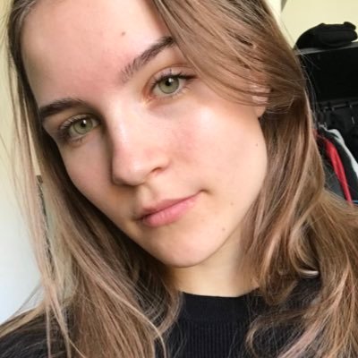 Stuntwoman and Twitch Streamer!: https://t.co/I3XpjDwION For business contact me on: sofiastuntscontact@gmail.com