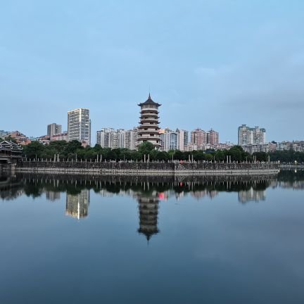 BTG_Kinkola's profile picture. 給歲月以文明，而不是給文明以歲月