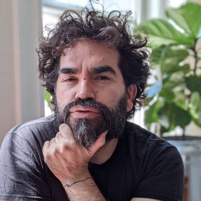 Actor/Creator. Artistic Director of @nakdemprbouffon. Associate Professor of Performance @ Emerson College. Working against apathy, towards justice.