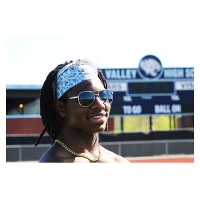 zachswitzer23's profile picture. | 2021|5’11| 185| Football-T&F