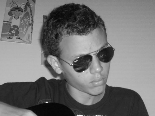 Sou Locutor das partes da manhã, tenho 17 anos :B'