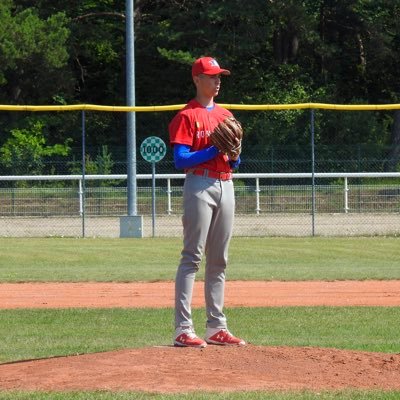 Baseball player
Snap: georgeadm20
C.E.V.M📚