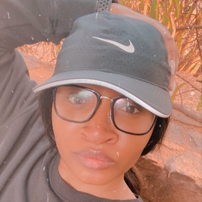 tumi_moremong's profile picture. UI Designer 👩🏽‍💻