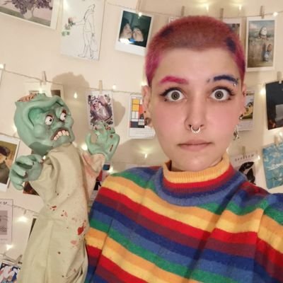Puppets, mistakes and tea. They/Them 🏳️‍🌈