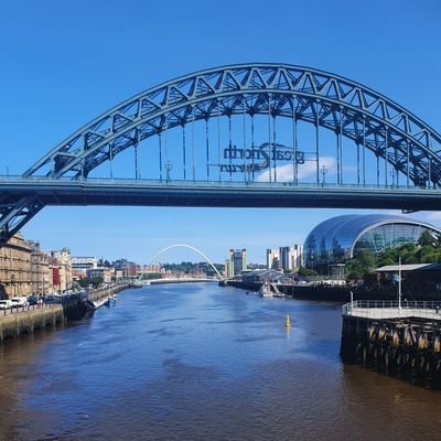 Blackburn Rovers 💙🤍💙🤍
Movies/4k/Blu-Rays 🎥🎥🎥
classic trance music 🎧🎧🎧
Travel ✈✈✈
Food esp fried chicken🍗🍗🍗
Beer & Cider 🍻🍻🍻