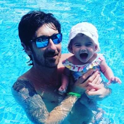 andres_medeiros's profile picture. Papa de 3..
Ni de derecha ni de izquierda, blanco.