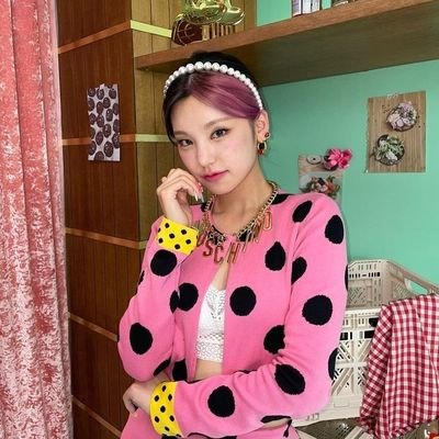 glxsyeji's profile picture. ⠀⠀          𓂃 ʚɞ Itzy supremacist. 🌿♡ – ( 𝔈𝔩𝔢❖𝔇𝔢𝔩𝔢 )