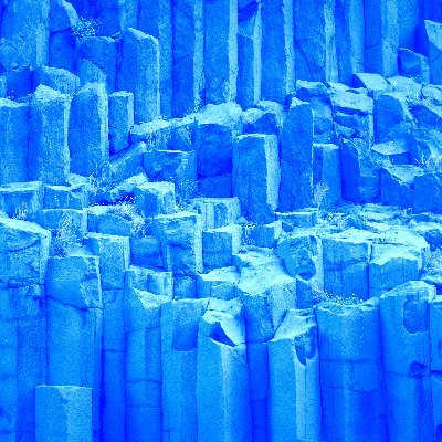 bluebasalt's profile picture. 