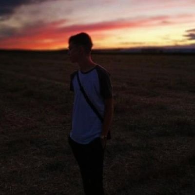 MSrrd9's profile picture. 