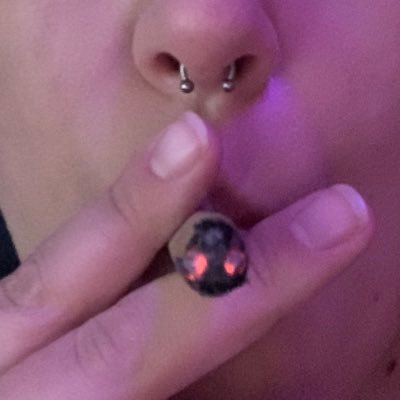 what’s up my name’s preston I love dubstep & I love crying 🪼philosopher. explorer. she/they