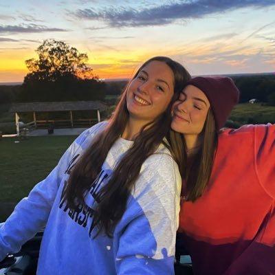 nicolemikennaaa's profile picture. BW volleyball ‘24 | future educator |