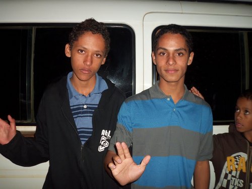 De brasilia com muito orgulho 
sou uma pessoa de muita sorte 
e com bons amigos !!!!!