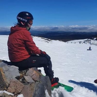 _tas's profile picture. CS Student. Aspiring Bug bounty hunter. Aotearoa, NZ. 🇼🇸 🇳🇿