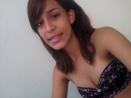Eu amo escuta musicas pop, pop rock, alguns metais,e amo Bonde da estronda e adoro dança um fank..
● Vidinhα que é мinhα. Só
pяo мeu consuмo! ●