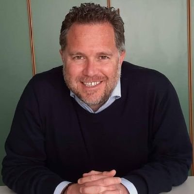Andrea Zambrano (@zambry77) / Twitter