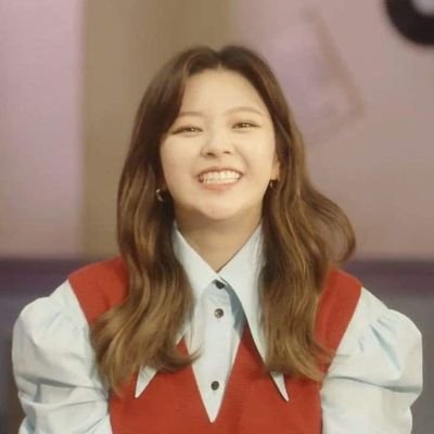Nayeonnie's peaches are big ~ @nyvotefortwice wife 
ㅋㅋㅋㅋㅋㅋ