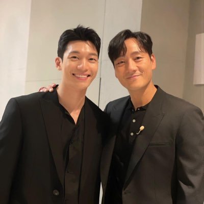 B10932685's profile picture. 