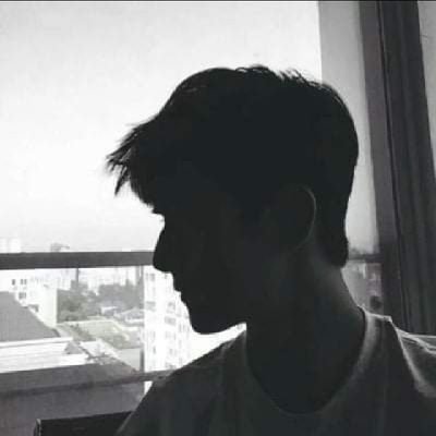 Dosoonie28's profile picture. 