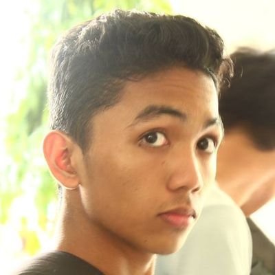 KriztoperDev's profile picture. Software Engineer