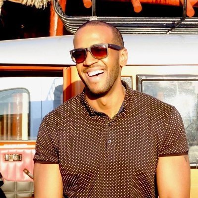 Engineer 👨🏽💻 :: Team Lead 👨🏽💼:: Human Nature 🤯 :: Economics 📉 :: Writing 📝 :: Billiards 🎱 — Island Boy 🏝 #SxmTwitter